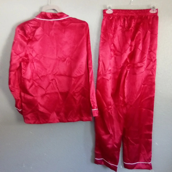 Pijama set size large ( box BF ) - Picture 2 of 2